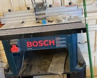 322 Bosch Bench Top Router Table