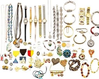 Large mixed collection of mostly costume jewelry