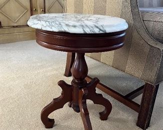 ANTIQUE MARBLE TOP SIDE TABLE 