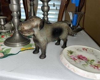 ANTIQUE CAST IRON NUT CRACKER DOG