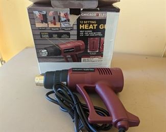 12 setting heat gun. Like new.