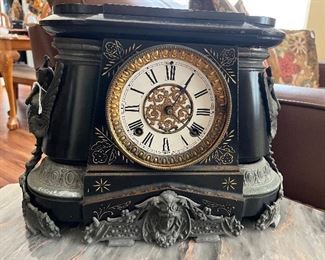 Antique black marble mantle clock 