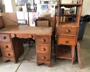 Antique desk $50