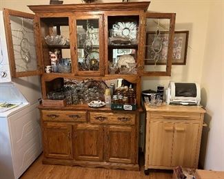 Beautiful flawless hutch, beveled glass, $175.00