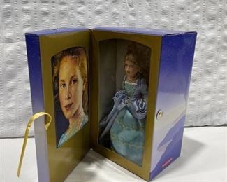 American Girl - Girls of Many Lands - French Girl with PB book