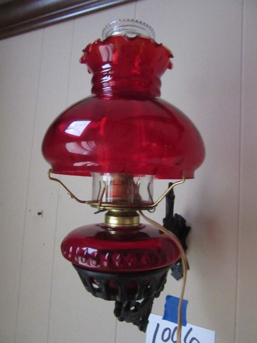 Visit www.FreddieMorton.hibid.com to bid