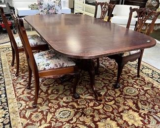 Chippendale Table/Chairs