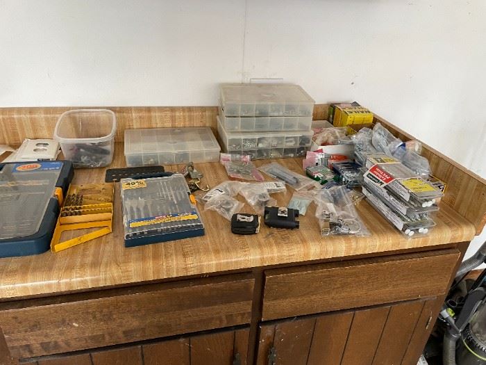 tools, sockets, hardware