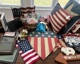 patriotic decor, frames, new small gifts