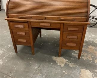 Oak roll top desk 