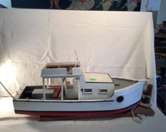 Large hand made cabin cruiser model with paperwork 