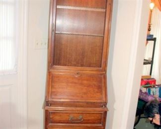 Small Drexel Heritage Secretary Desk