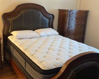 Hooker Furniture Queen Bed with Sealy Mattress