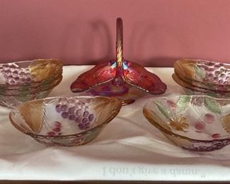 Vintage Savoir Vivre Pressed Glass Bowls