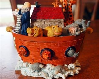 Home Interiors Gifts Noah's Ark #14521-98, Decorative Glass Trunk, And Pressed Flower Phrase Cards