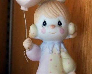 Precious Moments Figurines Including "Some Day My Love", 1988, # 520799, "Sending You A Rainbow", 1982, # E-9288, And More, Total Qty 6