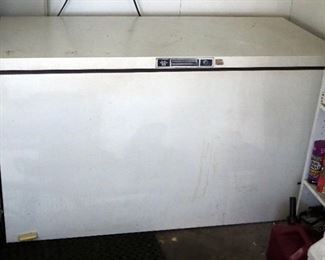 Kenmore 23 Chest Freezer, 36" x 62" x 27.5"