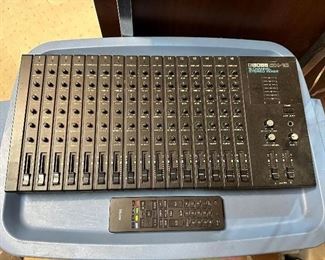 Boss BX-16 16 Channel Compact Stereo Mixer