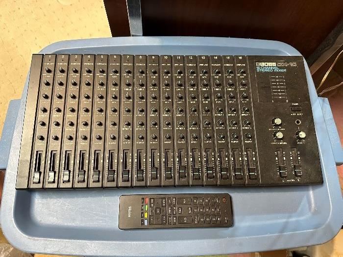 Boss BX-16 16 Channel Compact Stereo Mixer