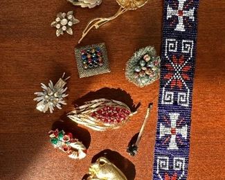 Beaded bookmark, costume jewelry