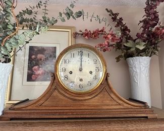 Antique mantel clock