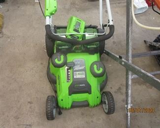 ELECTRIC MOWER NEED BATTERIES