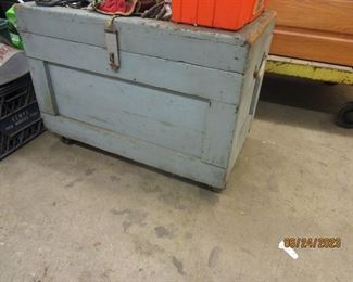 LARGE WOODEN BOX ON WHEELS