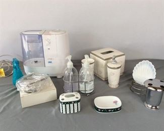 Bathroom Accessories and Humidifier