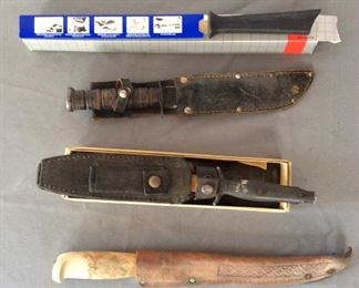 (3) Hunting Knives and Quikut Serrated Knife