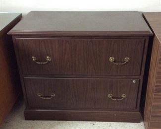 2-Drawer File Cabinet