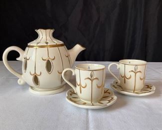 Partylite Tea Kettle, (2) Teacups, and (2) Saucers