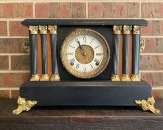 Mantle Clock