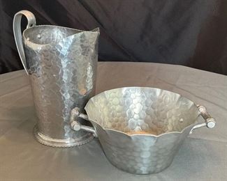 Everlast Aluminum Ice Bucket and Hammered Aluminum Pitcher