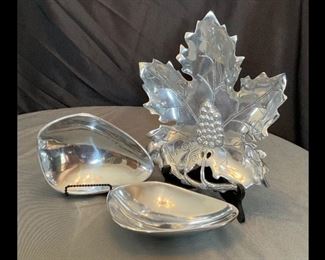 Grape Leaf Tray and Teardrop Dishes