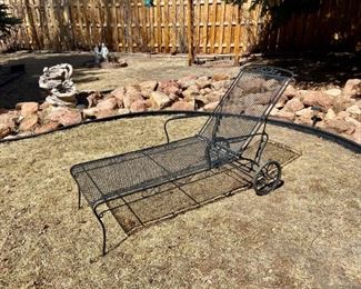 Black Metal Lounge Chaise