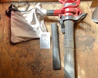 Craftsman Combination Leaf Blower/Vacuum