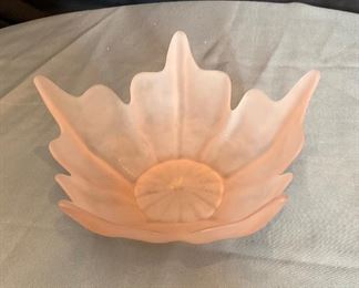 Viking Glass Pink Frosted Floral Petal Lotus Dish