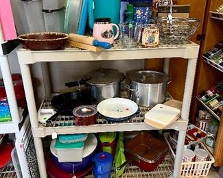 Tupperware
Pressure Cooker
Misc Kitchen Items