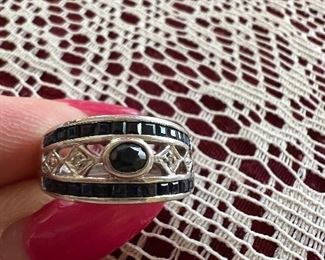 14KT SAPPHIRE AND DIAMOND  RING 