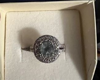 14KT AQUAMARINE AND DIAMOND RING 