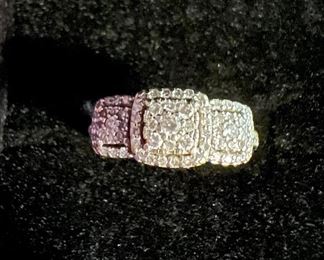 10KT AND DIAMOND RING