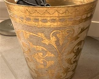 Florentine waste basket