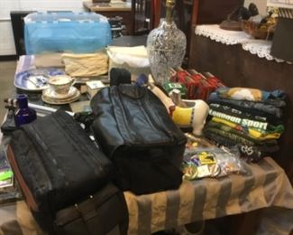 Collectibles and vintage camera equipment 