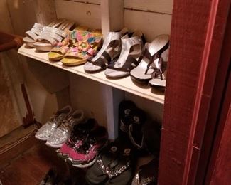 Shoes barely worn like new