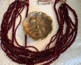Beaded garnet type necklace, agate stone, old brass dish 