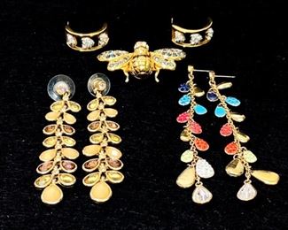 ANSM965 Vintage Swarovski Earrings Pin