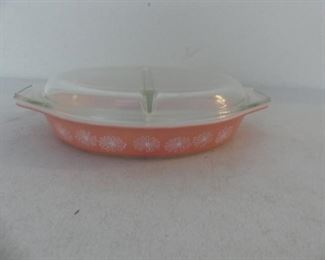 Vintage 1956-1962 Pyrex "Pink Daisy" 1½-Quart Divided Dish with Lid