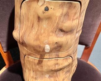 Artisan jewelry "box"