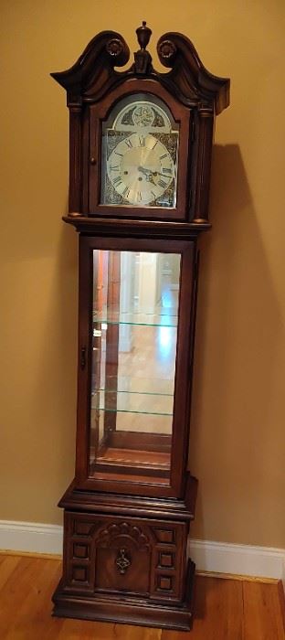 003 Lighted Grandfather Clock