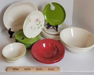 005 Corelle Plates Bowls and More